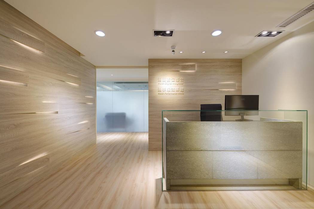 原色_麥圈數位, 有偶設計 YOO Design 有偶設計 YOO Design Commercial spaces Offices & stores