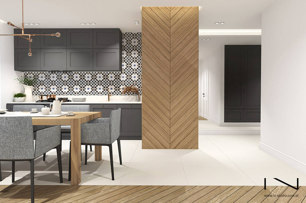 Projekt mieszkania, Gdańsk, IN studio projektowania wnętrz IN studio projektowania wnętrz Salas de jantar rústicas de madeira e plástico