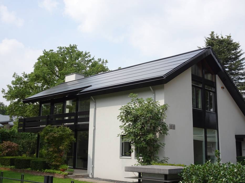 Indak zonnepanelen- geintegreerd energiedak vrijstaande woning, AERspire AERspire หลังคาเอียง กระจกและแก้ว