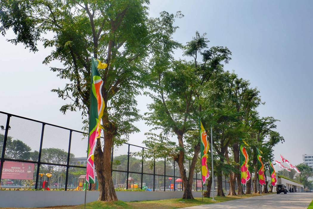 LAPANGAN BANTENG, JAKARTA PUSAT, PT. Kampung Flora Cipta PT. Kampung Flora Cipta 상업공간 스타디움