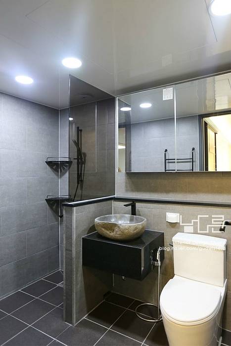 수성e편한세상 45평, 남다른디자인 남다른디자인 Modern Bathroom