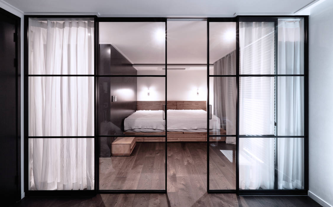 Room in Room Partition Wall, 알루미늄 슬라이딩도어, 유리슬라이딩도어, WITHJIS(위드지스) WITHJIS(위드지스) Modern style bedroom Aluminium/Zinc