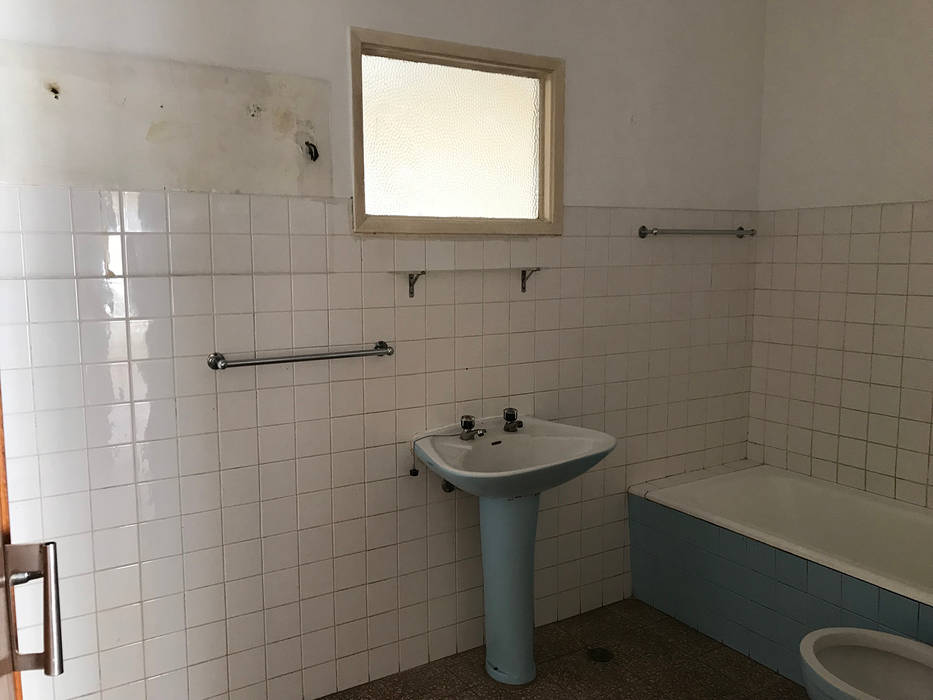 Remodelação de apartamento na Av. Dom Dinis - antes da intervenção Esfera de Imagens Lda