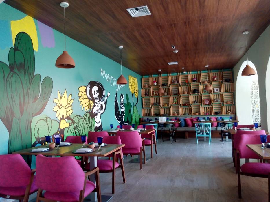 restaunrante mexicano Cancún Quintana Roo, MUEBLES DE DISEÑÓ FIRV MUEBLES DE DISEÑÓ FIRV Classic style dining room