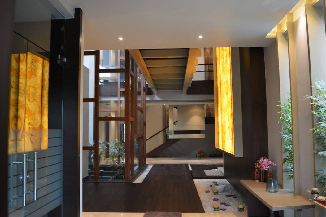 homify Asian style corridor, hallway & stairs