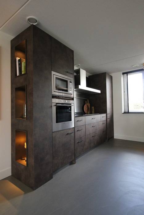 Cementgebonden gietvloer in stoere keuken homify Vloeren Beton