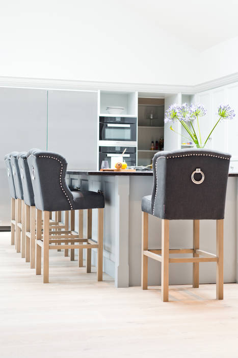 Sandymount Cottage: Renovation and redesign of a period end-of-terrace residence, Divine Design Divine Design Modern dining room