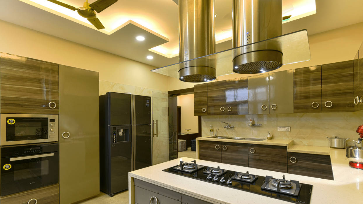 Kitchen shritee ashish & associates Built-in kitchens