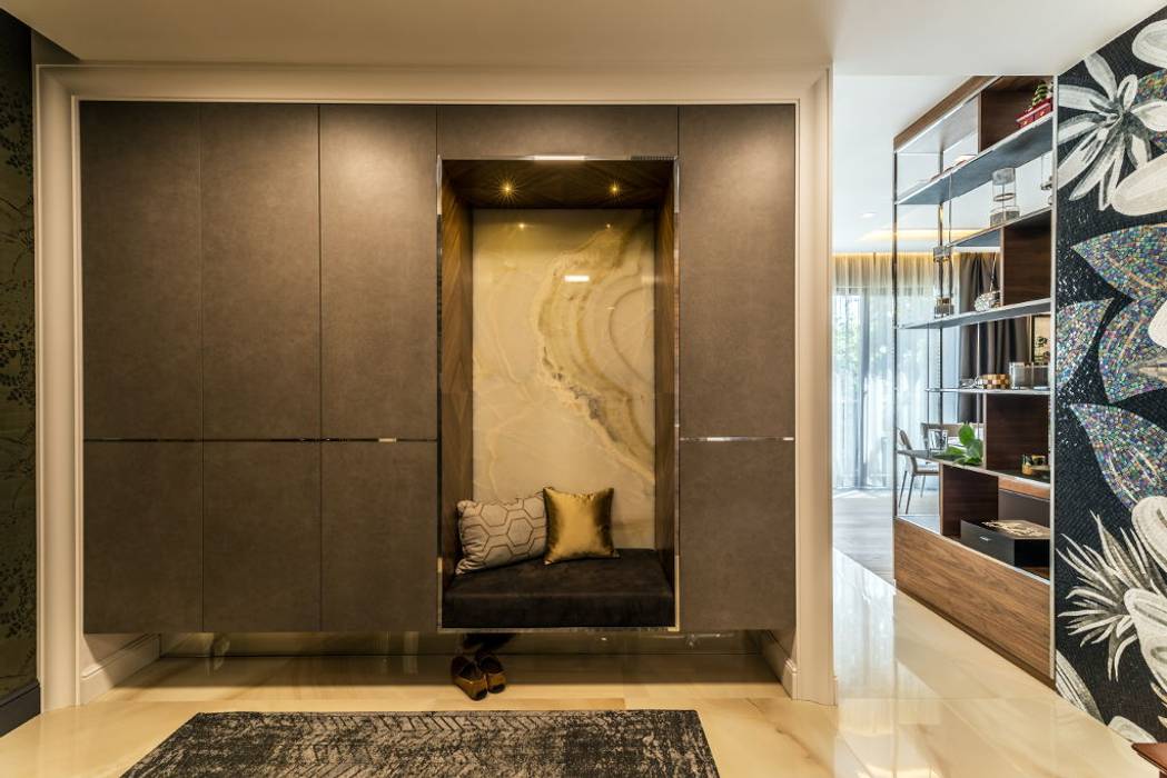 Zdjęcie szafy w przedpokoju Viva Design - projektowanie wnętrz Eklektyczny korytarz, przedpokój i schody Ceramiczny