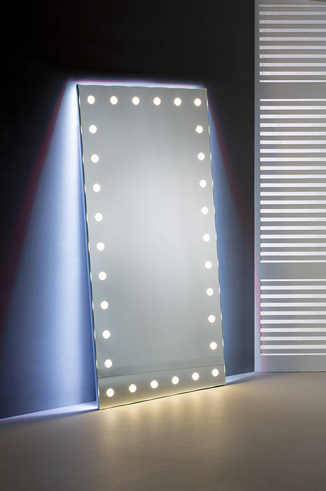 Linea MH, Unica by Cantoni Unica by Cantoni Modern style dressing rooms Mirrors