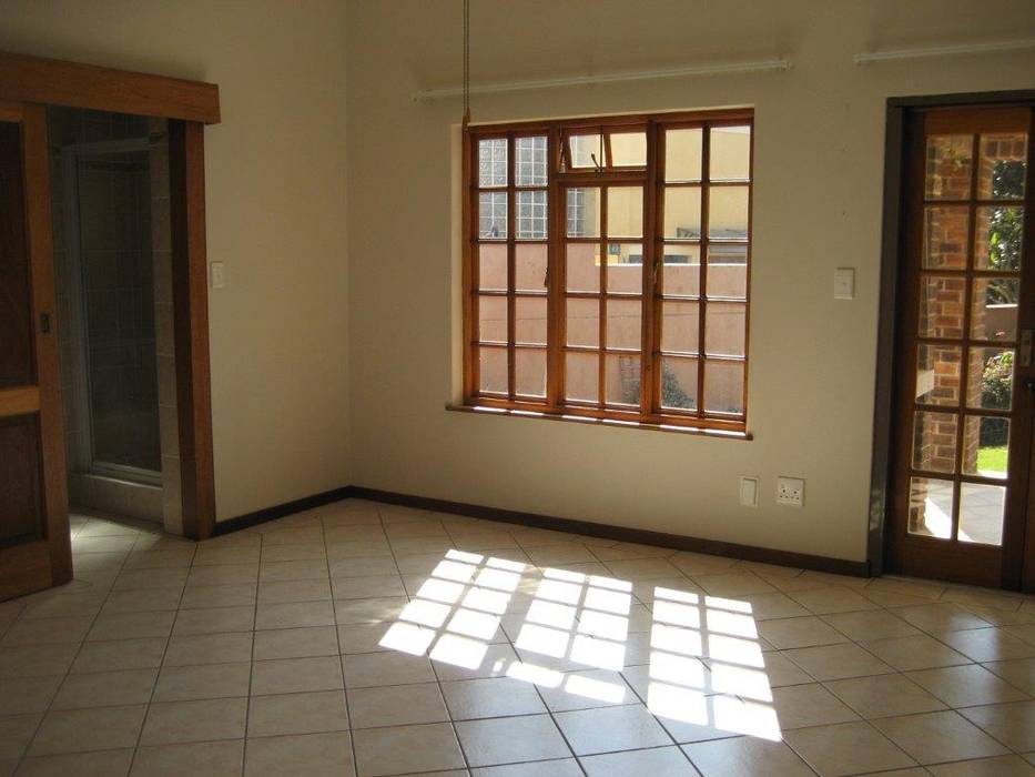 Dining Area Before Deborah Garth Interior Design International (Pty)Ltd Modern Kitchen