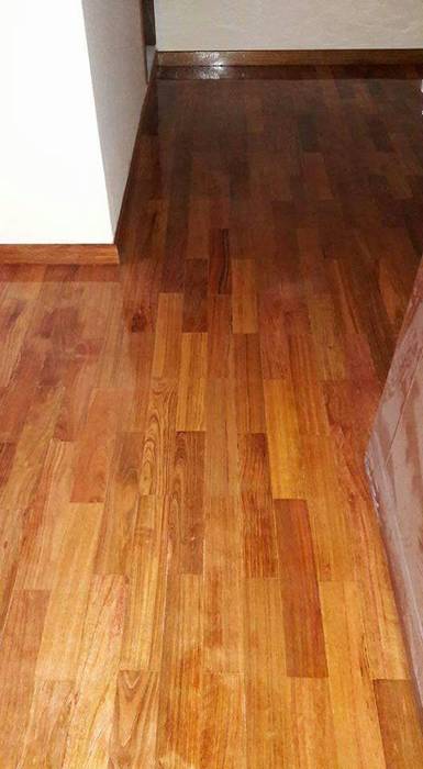 PARQUET EN MADERA , Diseños y altillos SAS Diseños y altillos SAS Boden