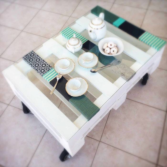 Soft table Revì Art - Upcycling Furniture Design Spazi commerciali Legno Bianco tavolino da caffè,bancali,pallet,Negozi & Locali Commerciali