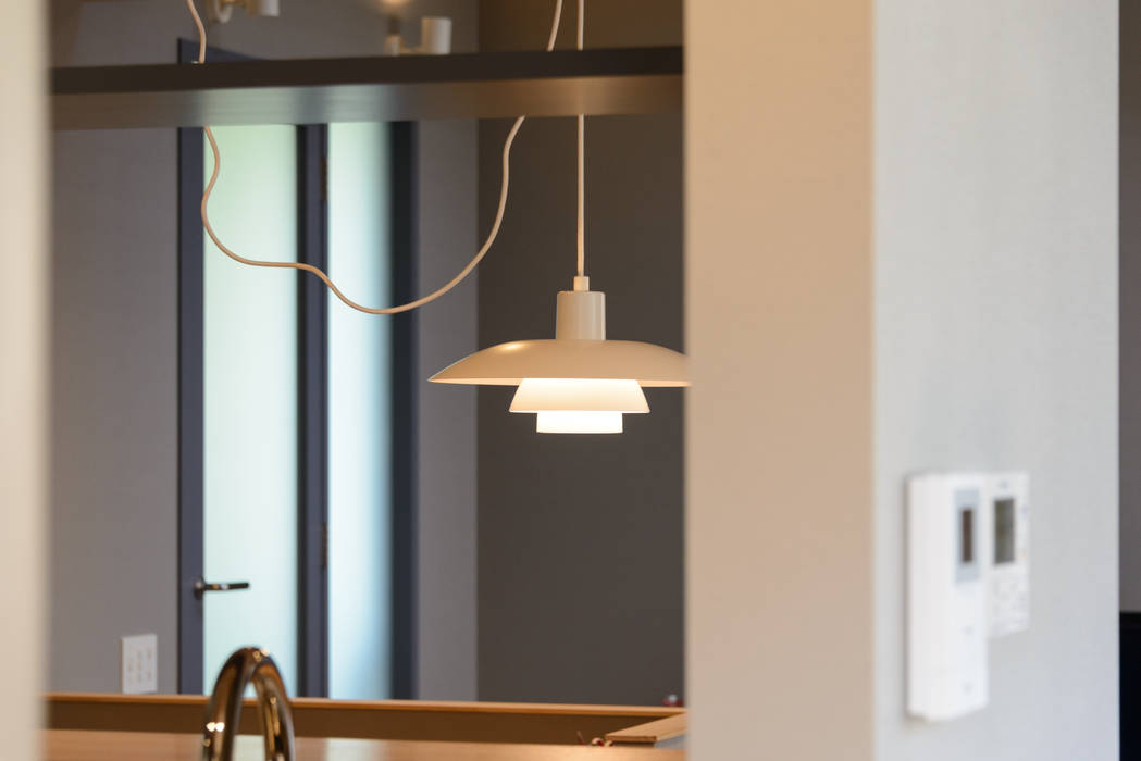 静かな家 北欧デザインの キッチン の 風景のある家 Llc 北欧 Homify 静かな家 北欧デザインの キッチン の 風景のある家 Llc 北欧 Homify