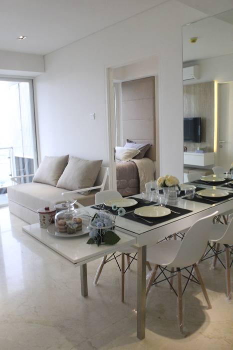 Apartemen Landmark II - 2 Bedroom (Design II), POWL Studio POWL Studio Ruang Makan Minimalis diningroom,modern,apartment