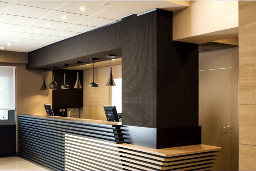 Novotel Brescia, LEDS C4 LEDS C4 Commercial spaces Gastronomy