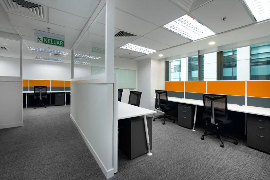 Office space planning and renovation, Atmosphere Axis Sdn Bhd Atmosphere Axis Sdn Bhd Minimalst style study/office