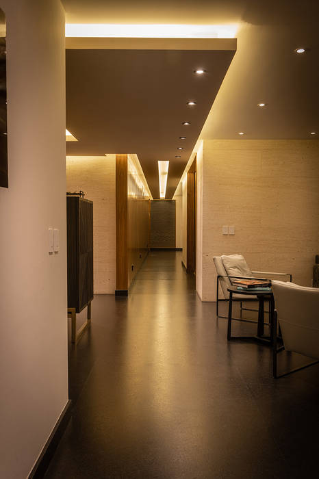 Departamento Vertice, ARCO Arquitectura Contemporánea ARCO Arquitectura Contemporánea Modern Corridor, Hallway and Staircase