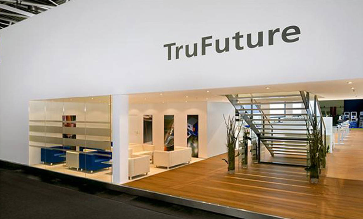 Trumpf , FISCHER & PARTNER lichtdesign. planung. realisierung FISCHER & PARTNER lichtdesign. planung. realisierung Espacios comerciales Centros de exhibiciones