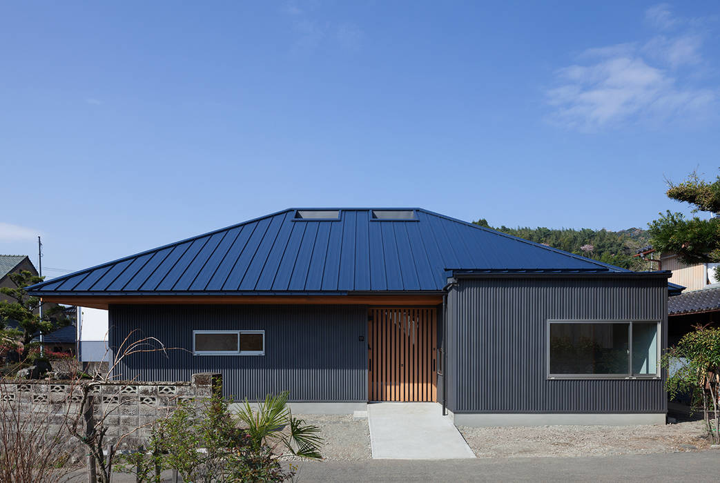 Ｉ-HOUSE, 建築デザイン工房ｋｏｃｏｃｈｉ空間 建築デザイン工房ｋｏｃｏｃｈｉ空間 Wooden houses