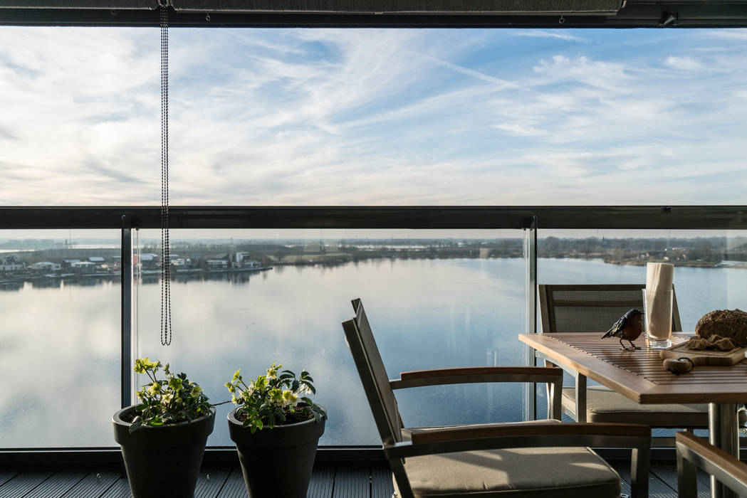Lucht Licht Zicht Moderne Balkons Veranda S En Terrassen Van Masters Of Interior Design Modern Homify