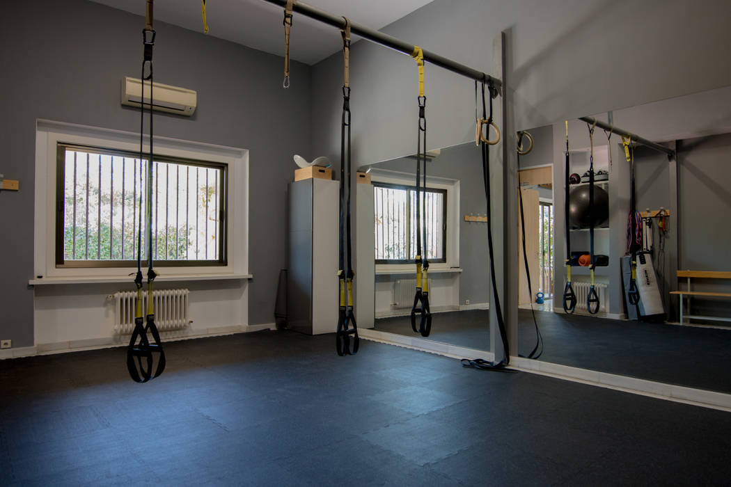 True Balance.Centro de Entrenamiento y Tonificación en Madrid realizado por Ponytec, Ponytec Ponytec 商業空間 学校