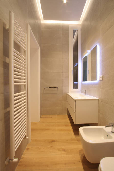 Casa in centro storico, Imperatore Architetti Imperatore Architetti Modern Bathroom