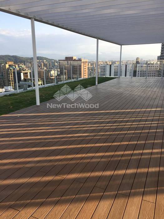 士林─木蘭居, 新綠境實業有限公司 新綠境實業有限公司 Roof terrace Wood-Plastic Composite
