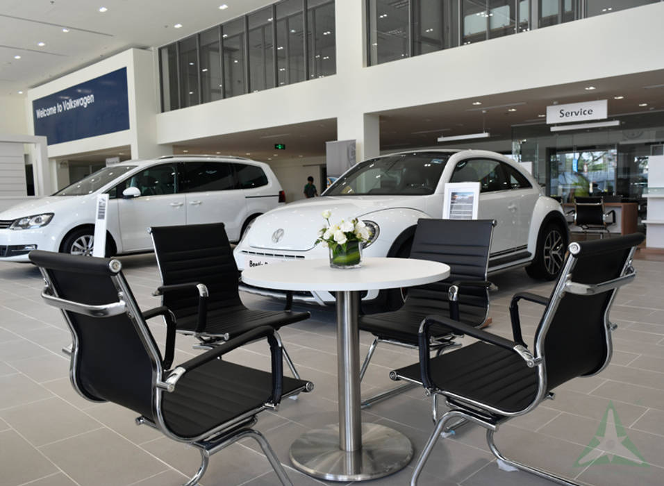 SHOWROOM Ô TÔ VOLKSWAGEN SÀI GÒN, VAN NAM FURNITURE & INTERIOR DECORATION CO., LTD. VAN NAM FURNITURE & INTERIOR DECORATION CO., LTD. Commercial spaces Car Dealerships