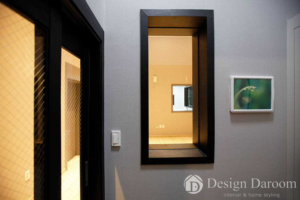 용인 전원주택 B동 30py, Design Daroom 디자인다룸 Design Daroom 디자인다룸 Ingresso, Corridoio & Scale in stile moderno