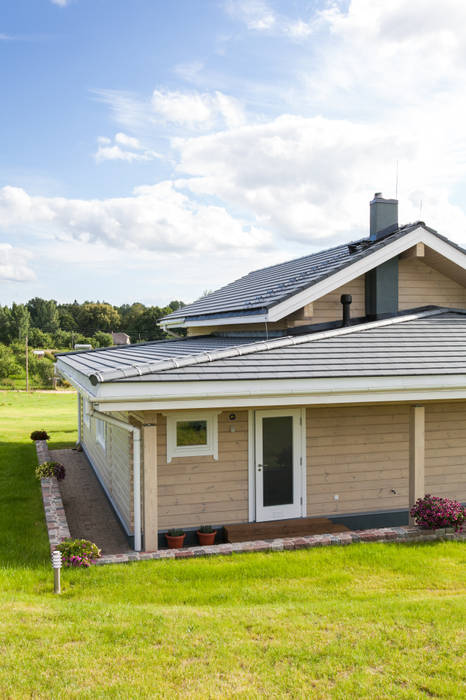 Fertighaus aus Holz mit einzigartigem Raumgefühl, THULE Blockhaus GmbH - Ihr Fertigbausatz für ein Holzhaus THULE Blockhaus GmbH - Ihr Fertigbausatz für ein Holzhaus Chalets