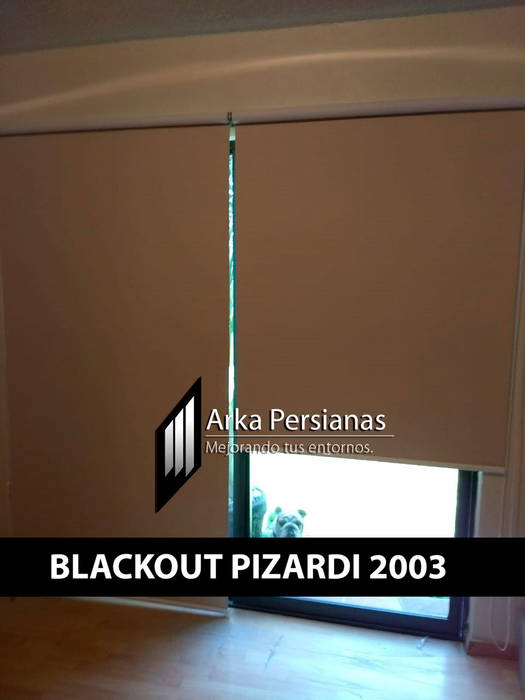 Enrollables Blackout Pizardi, Arka Persianas Arka Persianas Shutters