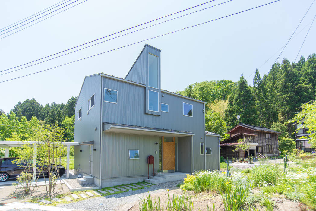 土間キッチンの家 house_in_nishiyama, タイラヤスヒロ建築設計事務所 タイラヤスヒロ建築設計事務所 木造住宅