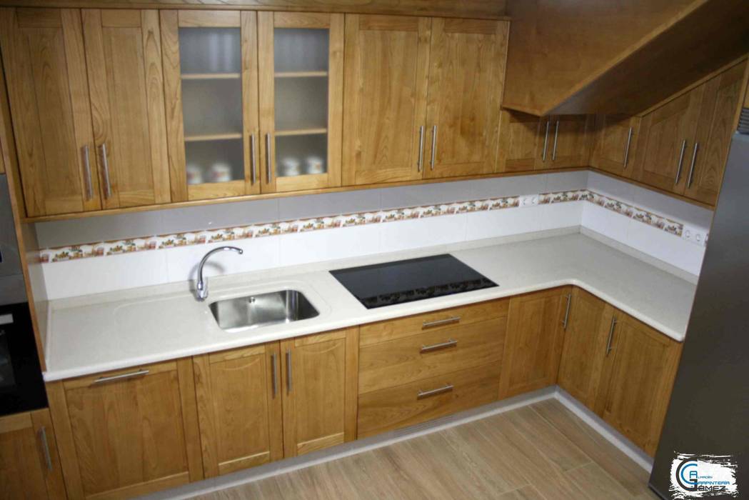 COCINA RUSTICA EN MADERA DE CASTAÑO, Almacén de Carpintería Gómez Almacén de Carpintería Gómez Kitchen units