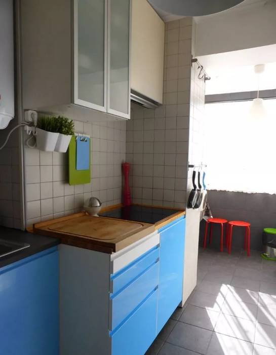 Apartamento T3 Duplex Penha França Cozinhas mediterrânicas por EU LISBOA Mediterrânico
