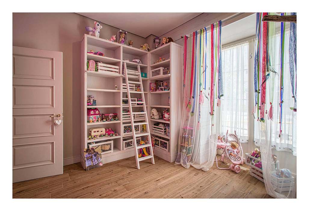 Casa en la Corredera, Idearte Marta Montoya Idearte Marta Montoya Nursery/kid’s room