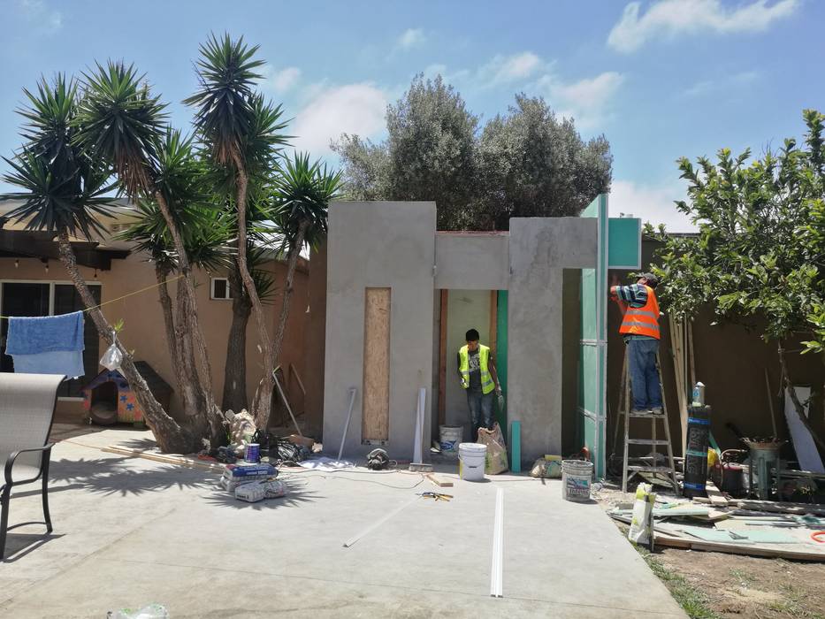 Baño para Jardin Casa Quezada, FSerrano Arquitectos FSerrano Arquitectos Modern Bathroom Wood-Plastic Composite