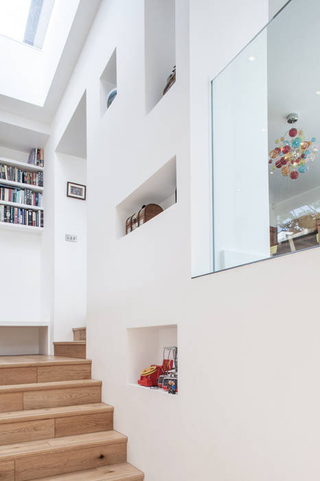 Honor Oak, Red Squirrel Architects Ltd Red Squirrel Architects Ltd Modern Corridor, Hallway and Staircase