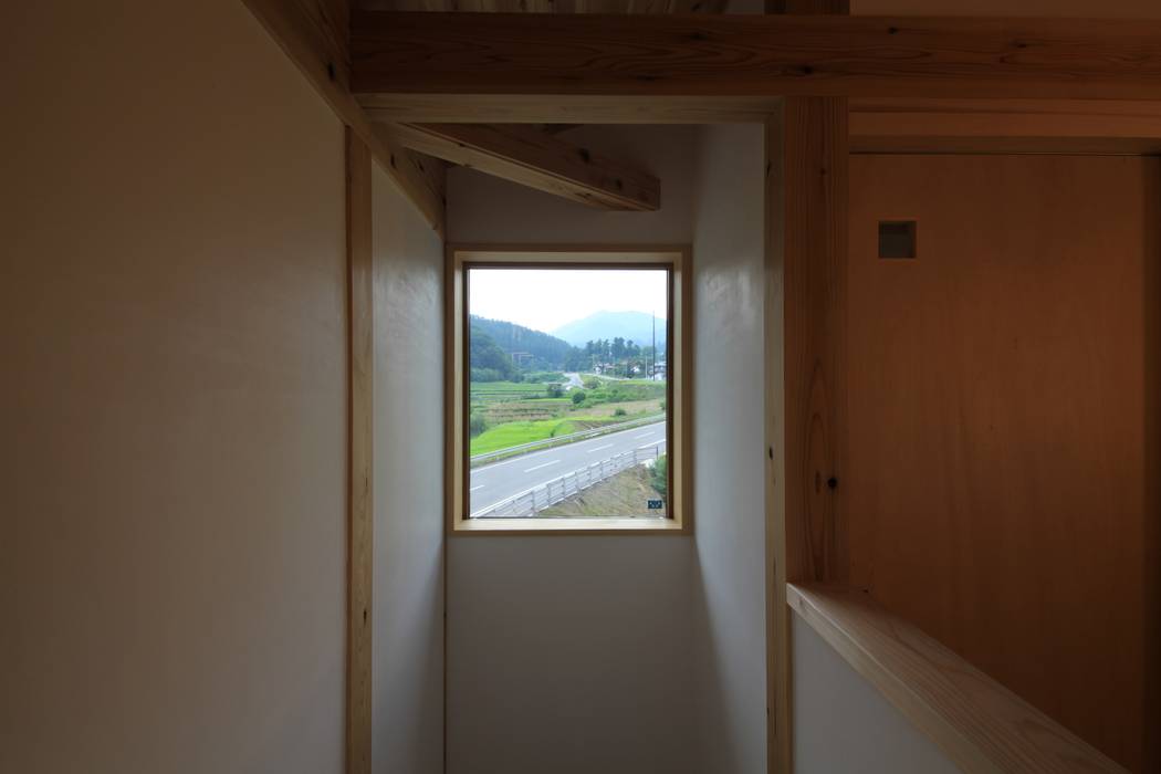 ミクと暮らす家, 田村建築設計工房 田村建築設計工房 Asian style window and door