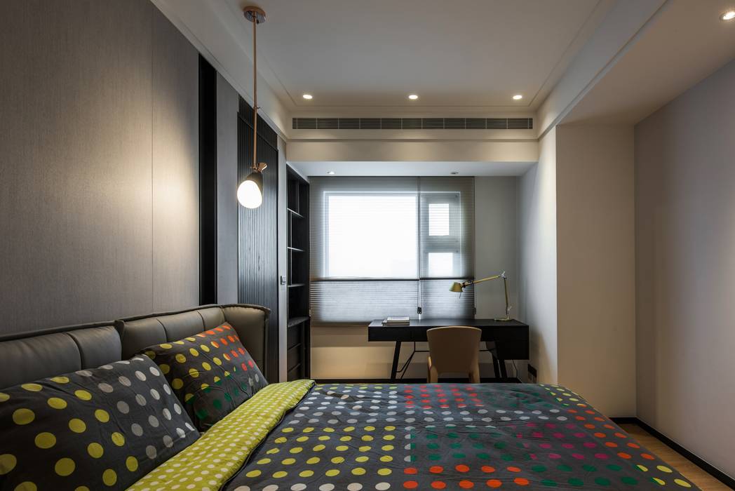 築白拾光, 雅群空間設計 雅群空間設計 Modern Bedroom