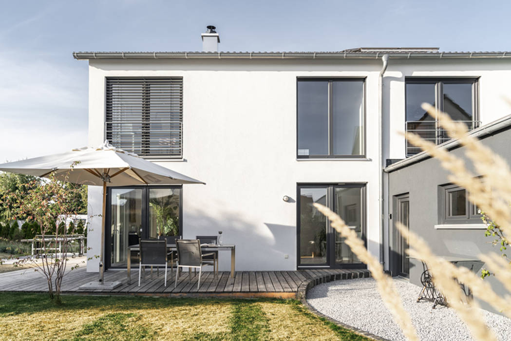 Individuell geplantes Traumhaus mit vielen Highlights innen wie außen , wir leben haus - Bauunternehmen in Bayern wir leben haus - Bauunternehmen in Bayern Single family home
