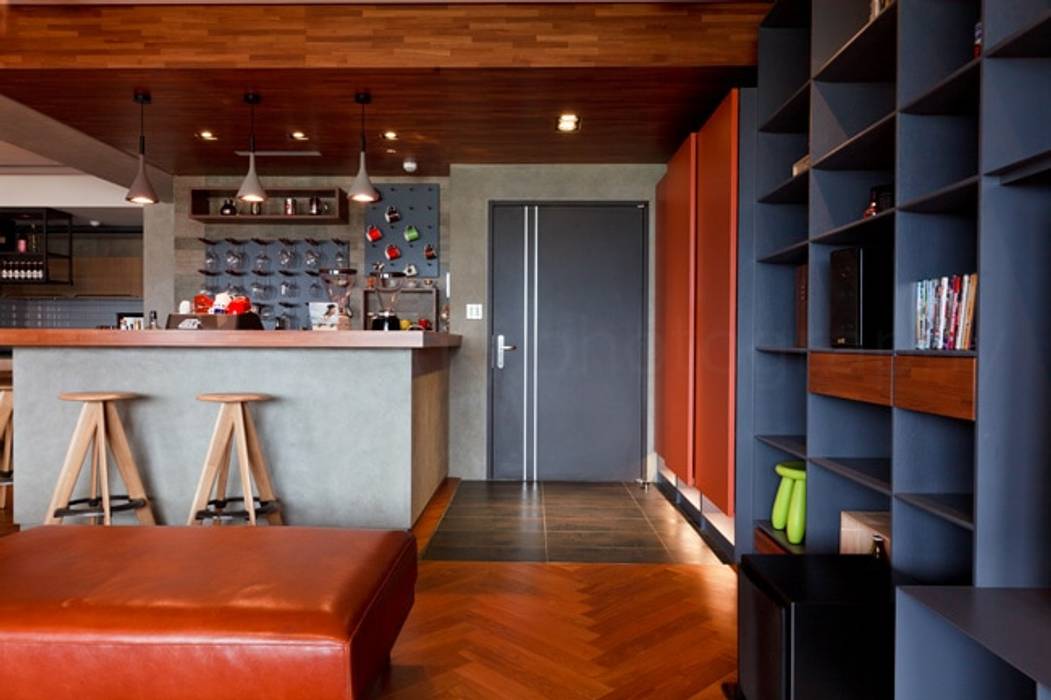 利用客廳一角打造一個吧檯 直方設計有限公司 Living room