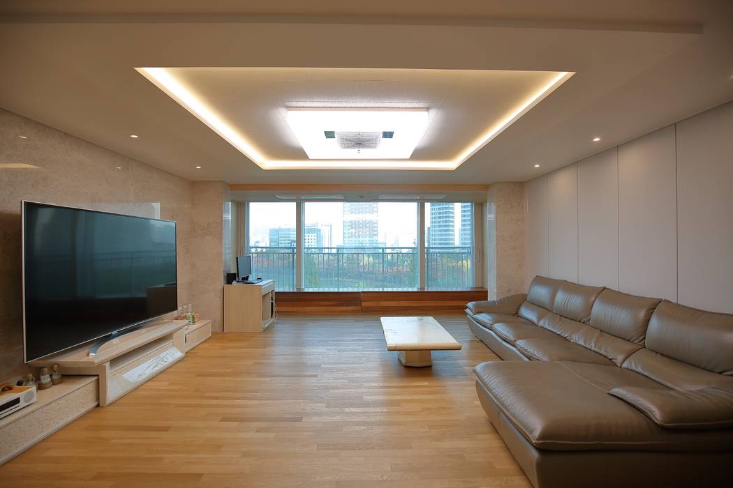 interior by INARK 서울 레이크팰리스 아파트 올리모델링 인아크 건축 설계 인테리어 디자인, inark [인아크 건축 설계 디자인] inark [인아크 건축 설계 디자인] Living room