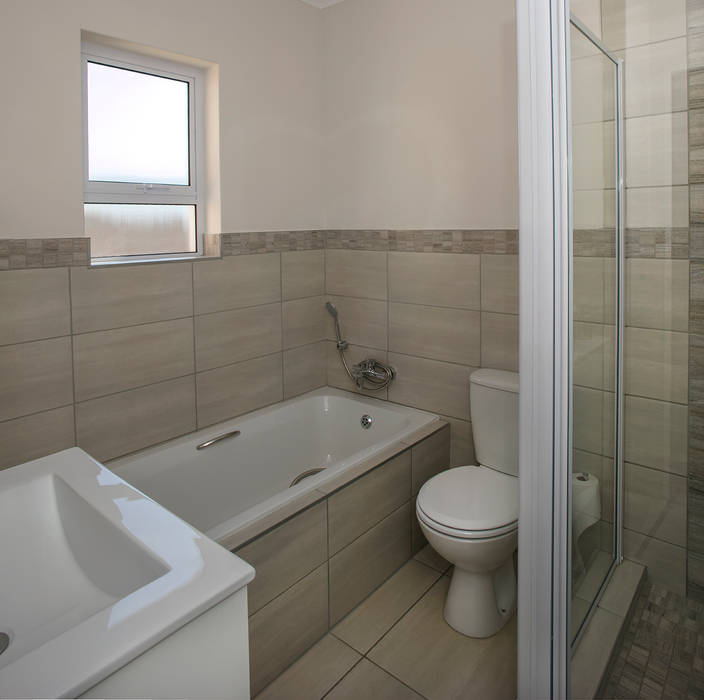 Shared Full Bathroom Spegash Interiors Modern bathroom