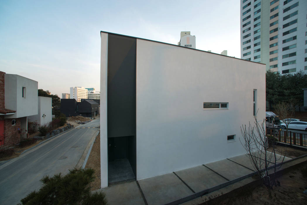 White Cube, ARCHIRIE ARCHIRIE Modern houses