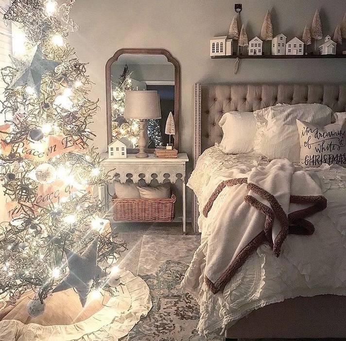 Idee di interior per Natale, Federica Rossi Interior Designer Federica Rossi Interior Designer Classic style bedroom