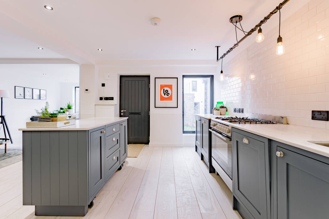 Engineered Ash Flooring - Scandinavian Style Wood Flooring at London Mews Development, Wood Flooring Engineered Ltd - British Bespoke Manufacturer Wood Flooring Engineered Ltd - British Bespoke Manufacturer Floors Engineered Wood Transparent