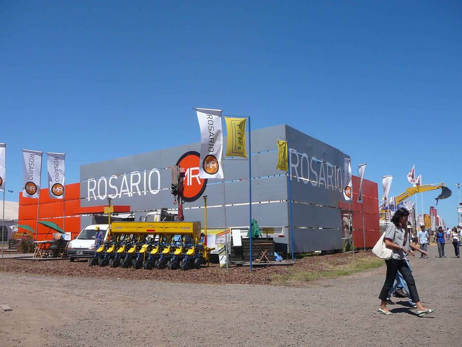 Diseño de stands para eventos de campo, Faerman Stands y Asoc S.R.L. - Arquitectos - Rosario Faerman Stands y Asoc S.R.L. - Arquitectos - Rosario Espaços comerciais Centros de exposições