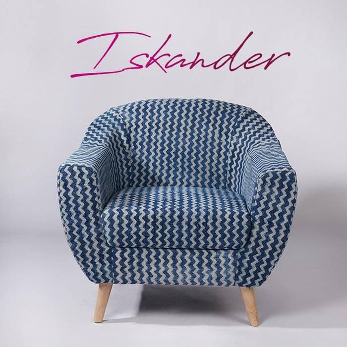 Zig Zag Patterned Dhurrie Accent Chair Modern By Sihasn Modern Cotton Red Homify