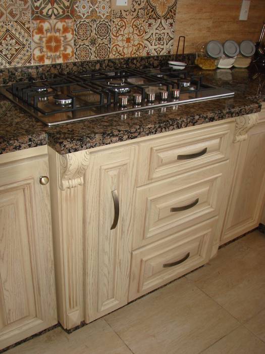 Kitchens, m furniture - moshir abdallah m furniture - moshir abdallah Kitchen Wood Wood effect Storage